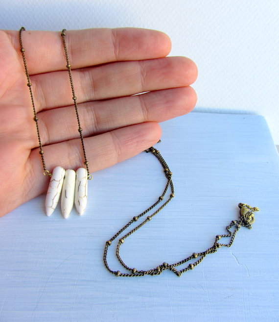 White Spike Howlite Stone Long Necklace With Antique Brass Plated Ball Chain, Boho Fashion, Autumn Fashion, Fall Fashion.